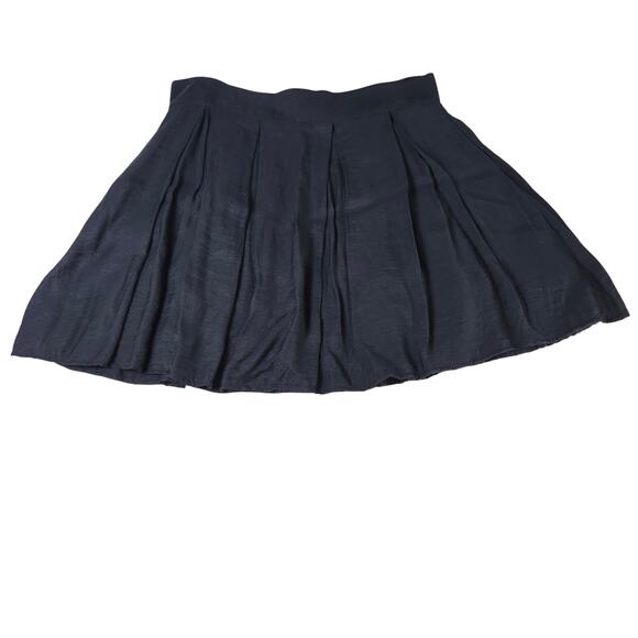 BCBGeneration Skirt Womens Size 12 Black A-Line Pleated Y2K Grunge Mini Academia - Picture 1 of 8